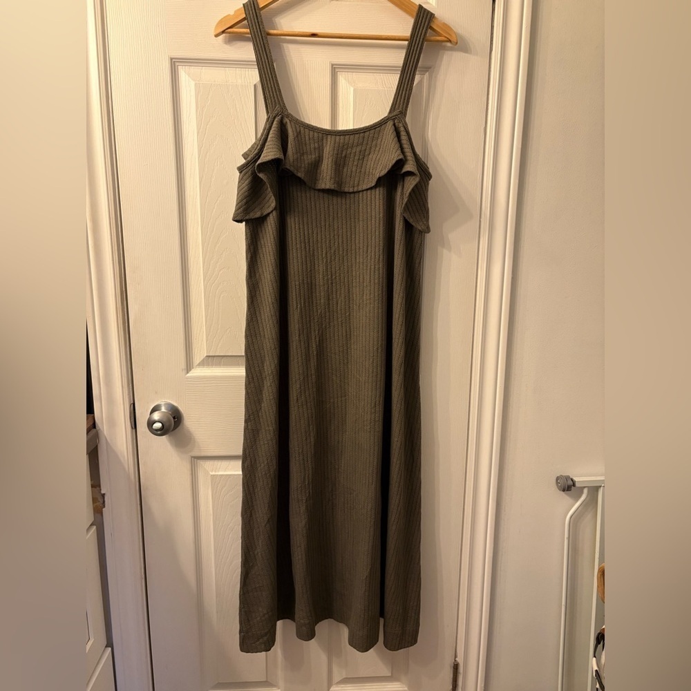 Carmensitas NWT cotton blend green textured dress ruffle top size medium straps